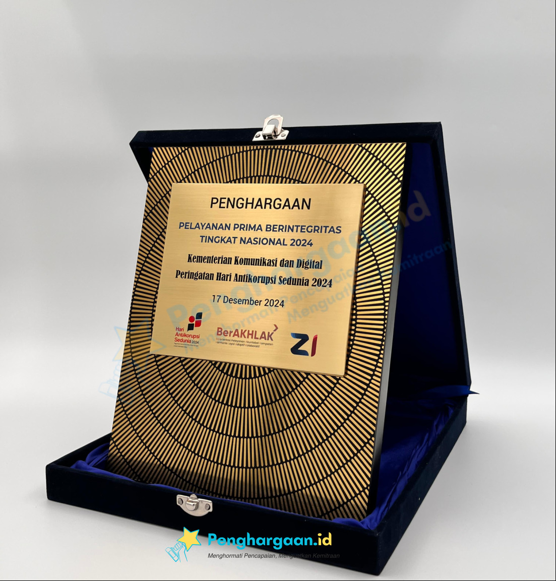 plakat penghargaan instansi kementrian komunikasi dan digital 