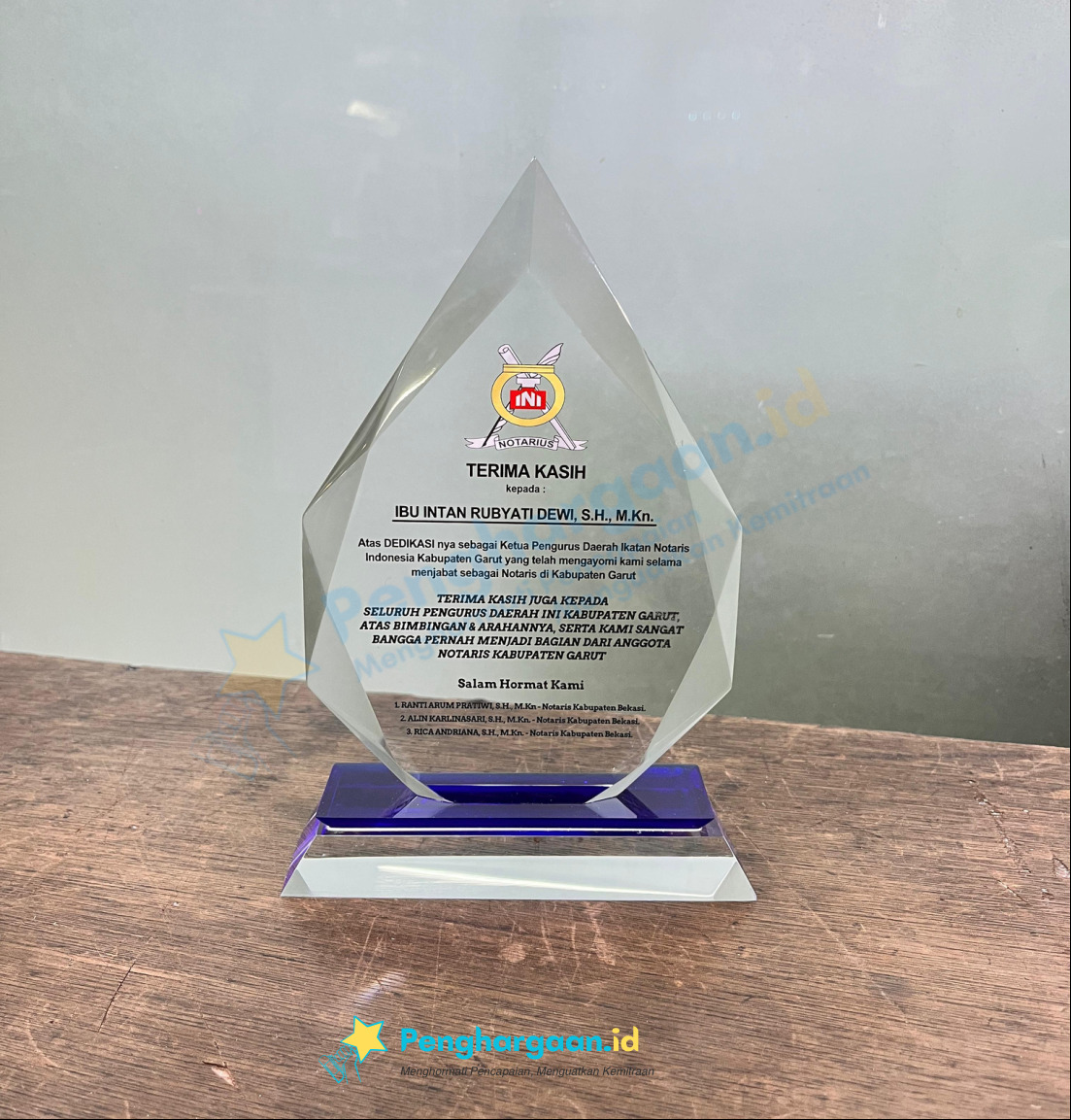 plakat ucapan terima kasih notarius – akrilik express 101